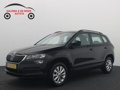 Skoda Karoq - 1.0 TSI Business Edition TREKHAAK / CARPLAY / NAVI / CLIMA / PDC / BLUETOOTH / CRUISE / NL