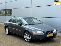 Volvo S60 - 2.0T Drivers Edition|Automaat|Leer|Stoelverwarming|Parrot|New Apk|Park Sensor|Trekhaak|Boe