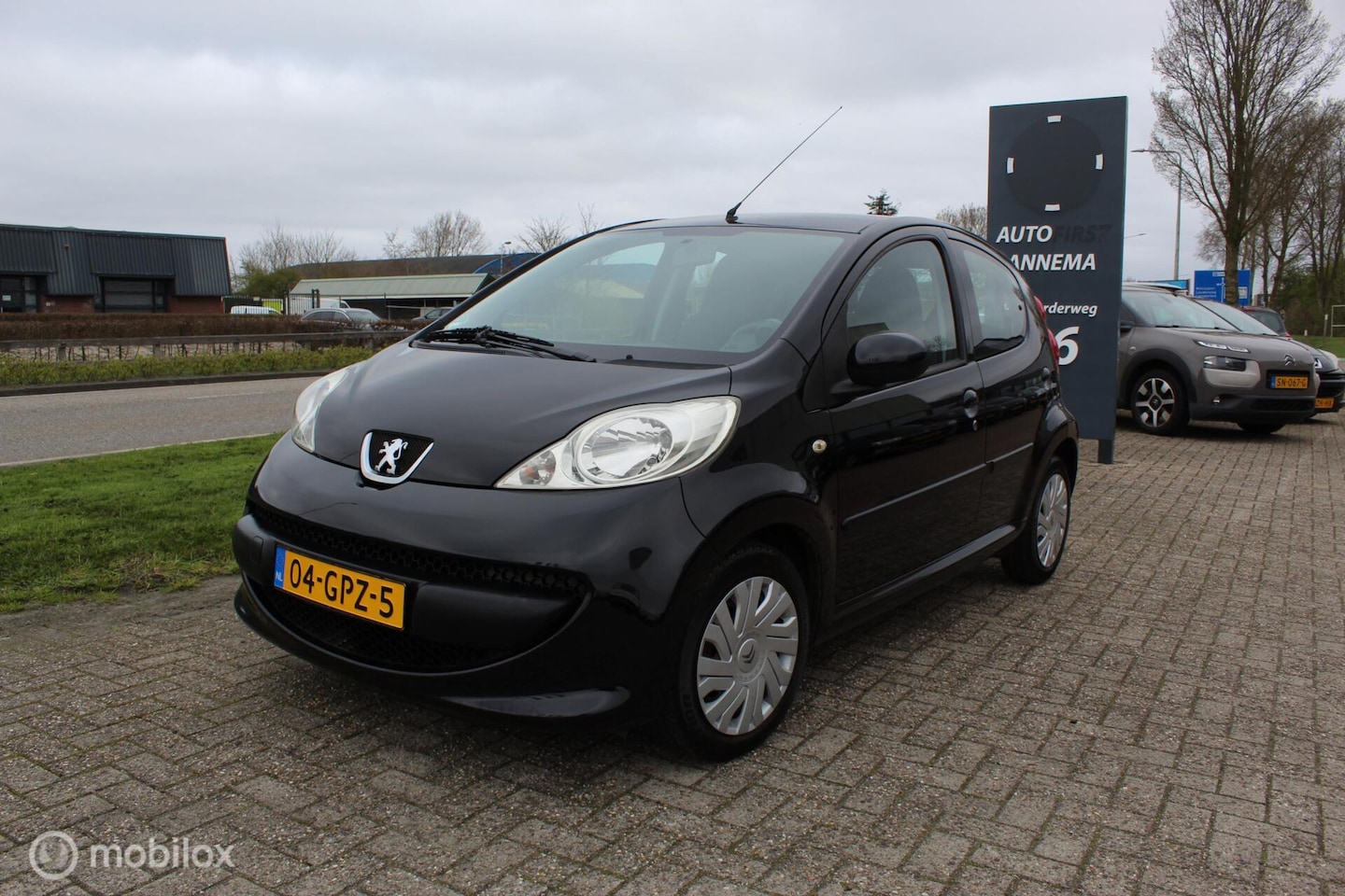Peugeot 107 - 1.0-12V XS Automaat - AutoWereld.nl
