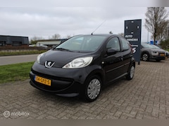 Peugeot 107 - 1.0-12V XS Automaat