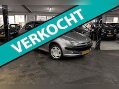 Peugeot 206 - 1.4 Gentry