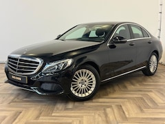 Mercedes-Benz C-klasse - 180 Premium Plus|TREKHAAK|XENON|DEALER ONDERHOUDEN|