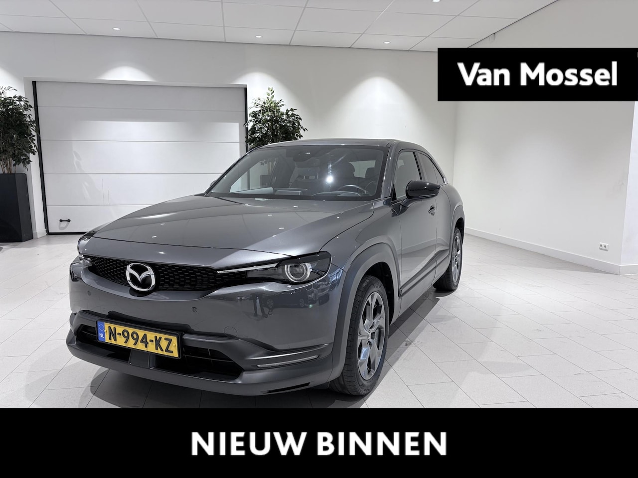 Mazda MX-30 - e-SkyActiv 145 First Edition 36 kWh - AutoWereld.nl