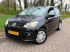 Volkswagen Up! - 1.0 high up BlueMotion (bj 2015) Airco / Navi / Stoelverwarming