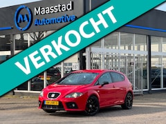 SEAT Leon - 2.0 TFSI FR CUPRA 2E EIG 241PK KUIPSTOELEN TREKHAAK
