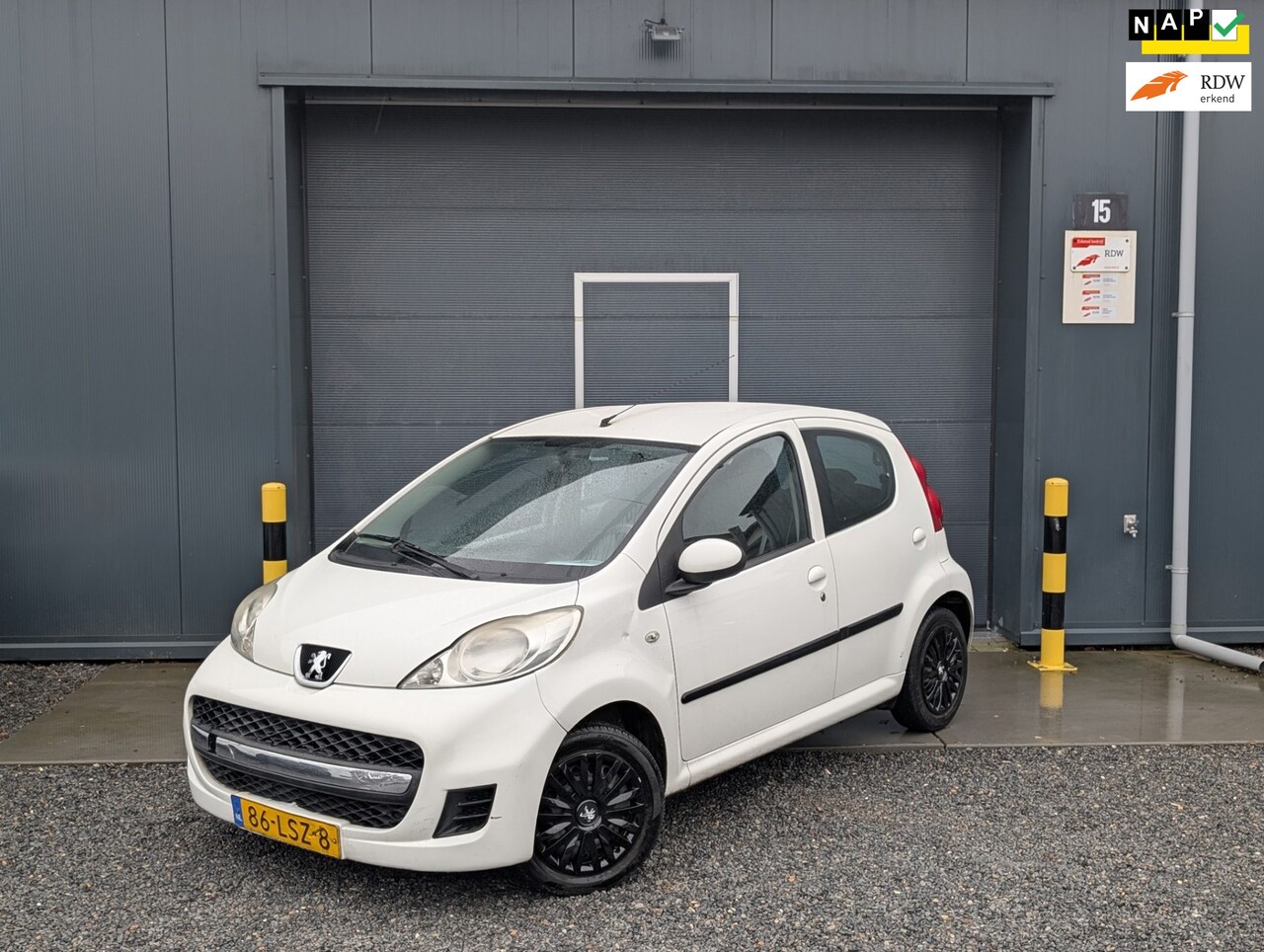 Peugeot 107 - 1.0-12V XS 1.0-12V XS, Airco /Koppeling vervangen /5drs - AutoWereld.nl