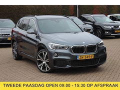 BMW X1 - sDrive18i Executive Ed. M Sport / Trekhaak / Camera / Head-up / Alcantara / Navigatie / Sp