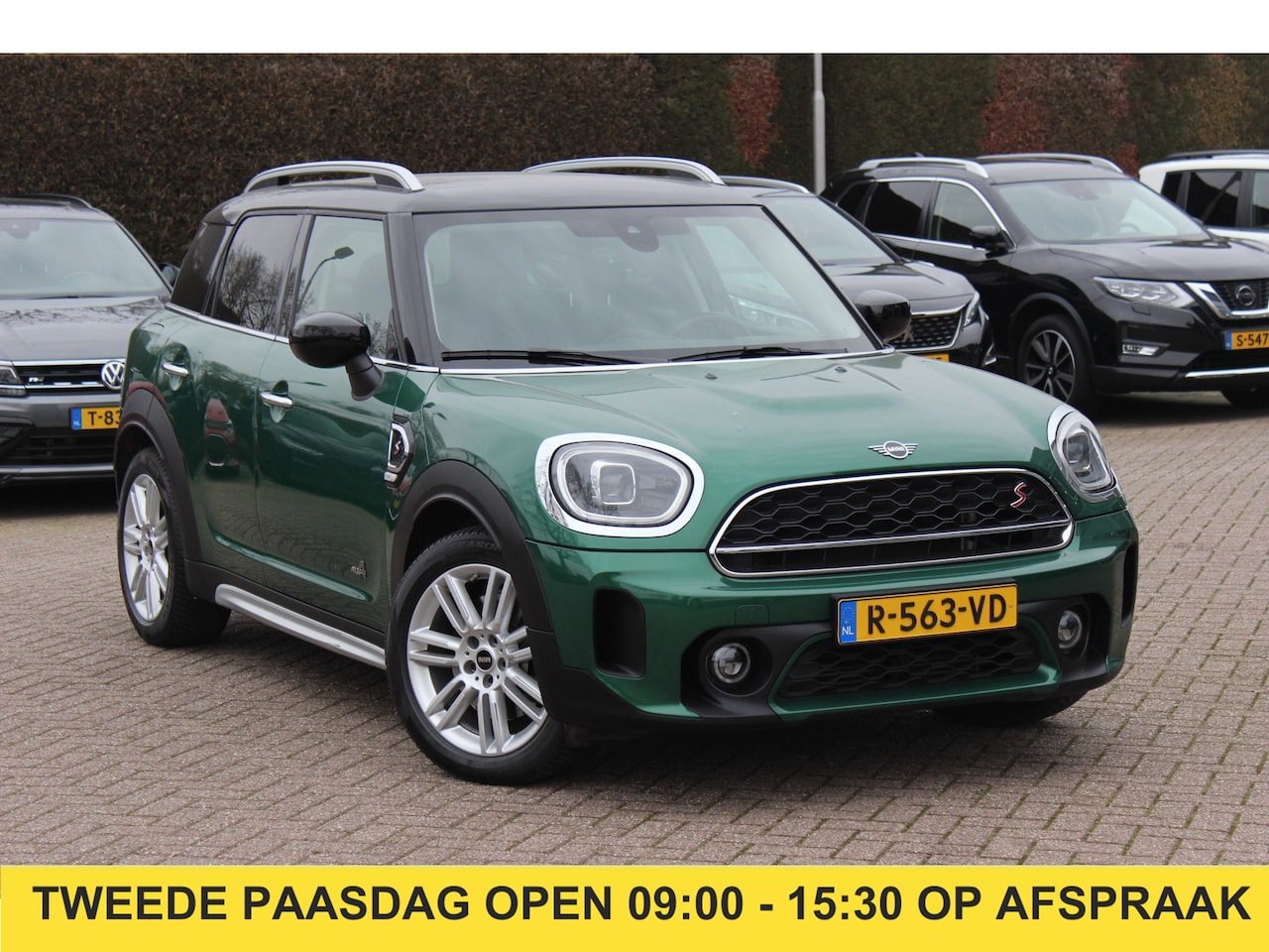 MINI Countryman - Mini 2.0 Cooper S ALL4 Classic / Trekhaak / Head-up / Keyless / 18'' / CarPlay / Parkeerhu - AutoWereld.nl