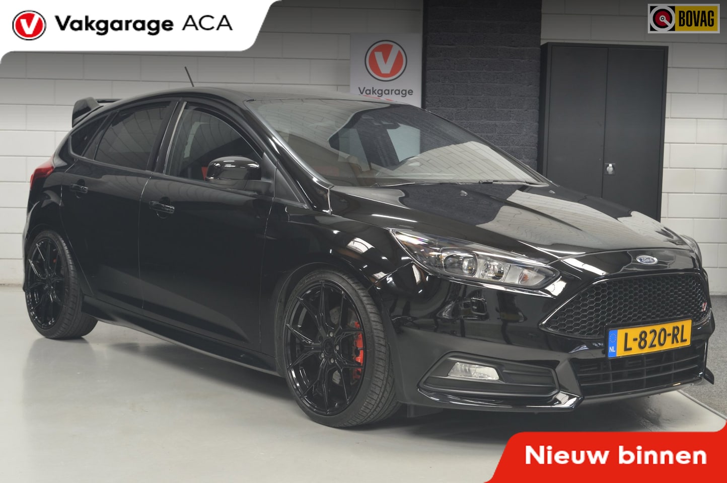 Ford Focus - 2.0 ST // 250 PK // 122.000 km // CLIMA // NAVI // CARPLAY // PDC // CRUISE // - AutoWereld.nl