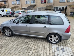 Peugeot 307 SW - 2.0 16V