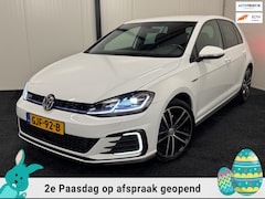 Volkswagen Golf - 1.4 TSI GTE 2020 VIRTUAL/KEYLESS/ACC/CLIMA/CAMERA/18"