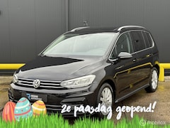 Volkswagen Touran - 2.0 TDI DSG R-Line PANODAK | TREKHAAK |