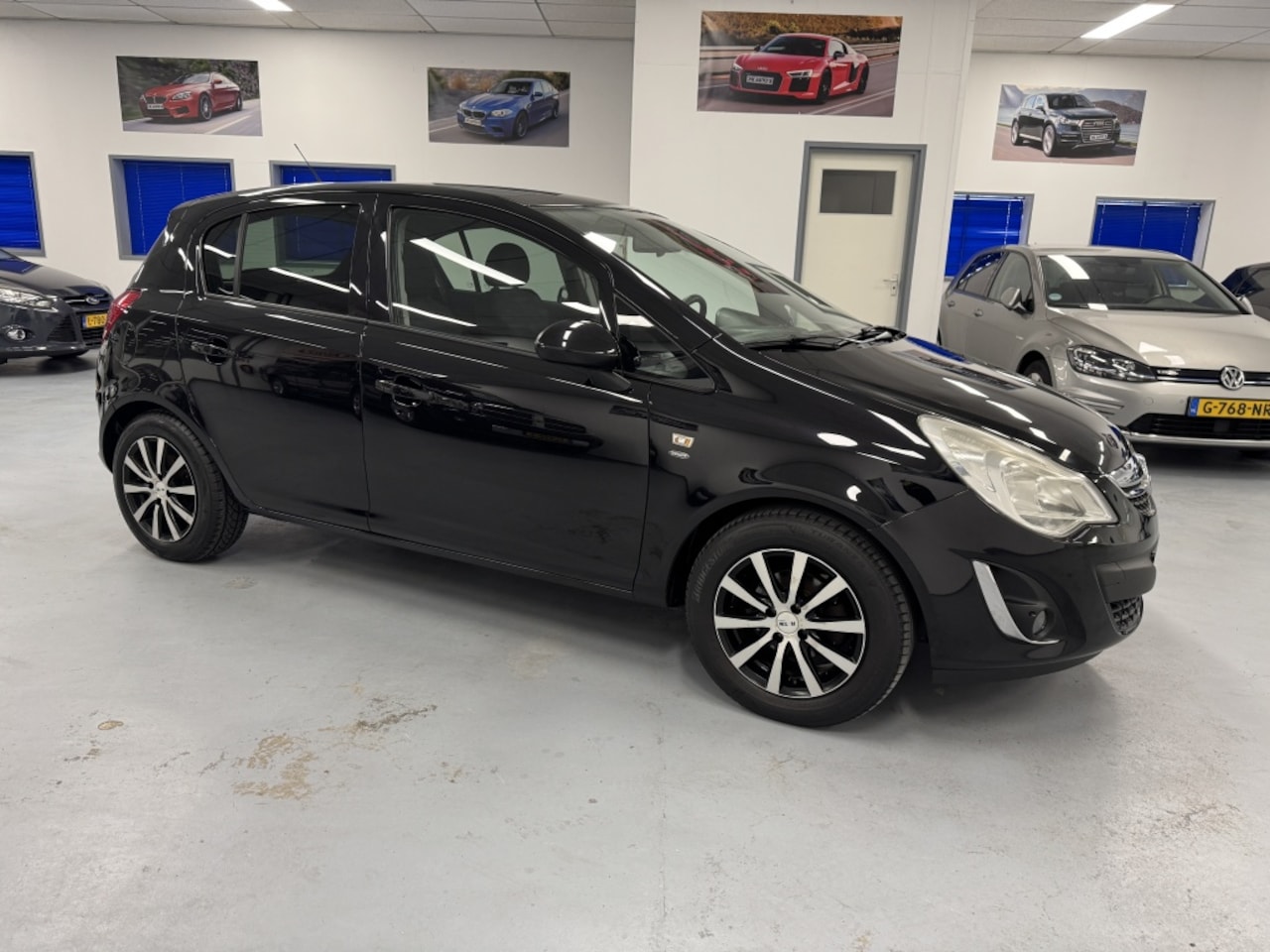 Opel Corsa - 1.2-16V Selection 157.000 KM! - AutoWereld.nl