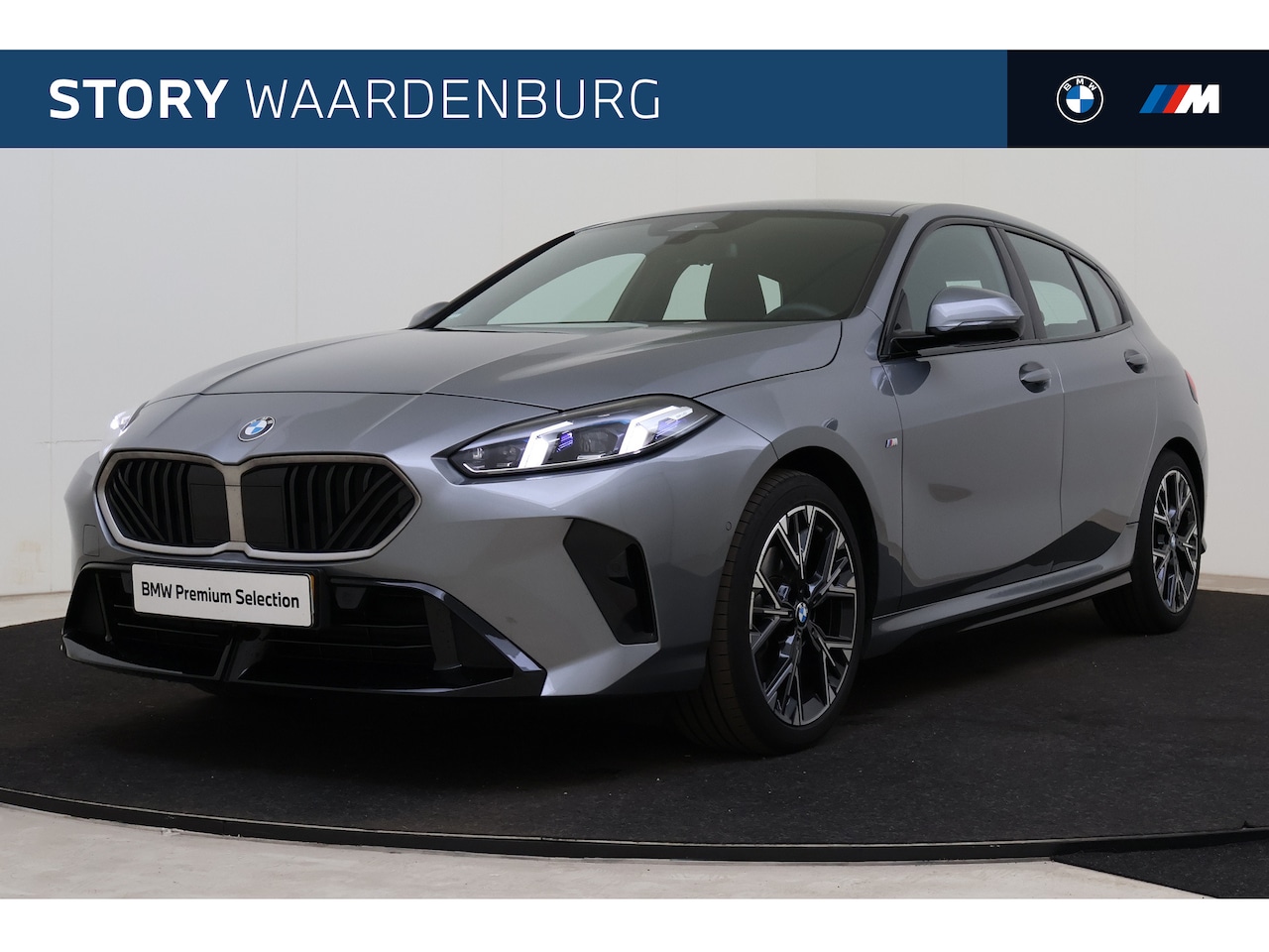 BMW 1-serie - 120 M Sport / Sportstoelen / Comfort Access / Achteruitrijcamera / Harman-Kardon / Adaptie - AutoWereld.nl