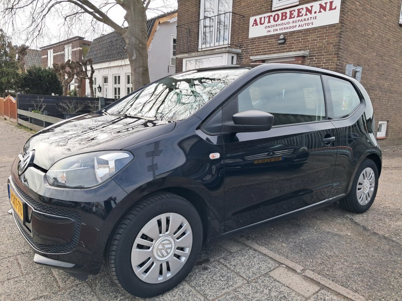 Volkswagen Up! - 1.0 easy up! BlueMotion 1.0 easy up! BlueMotion, NL-auto, NAP, 1e eigenaar - AutoWereld.nl