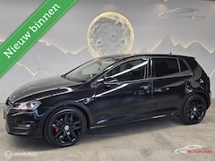 Volkswagen Golf - 1.4 TSI ACT Highline DSG Navigatie/Stoelverwarming