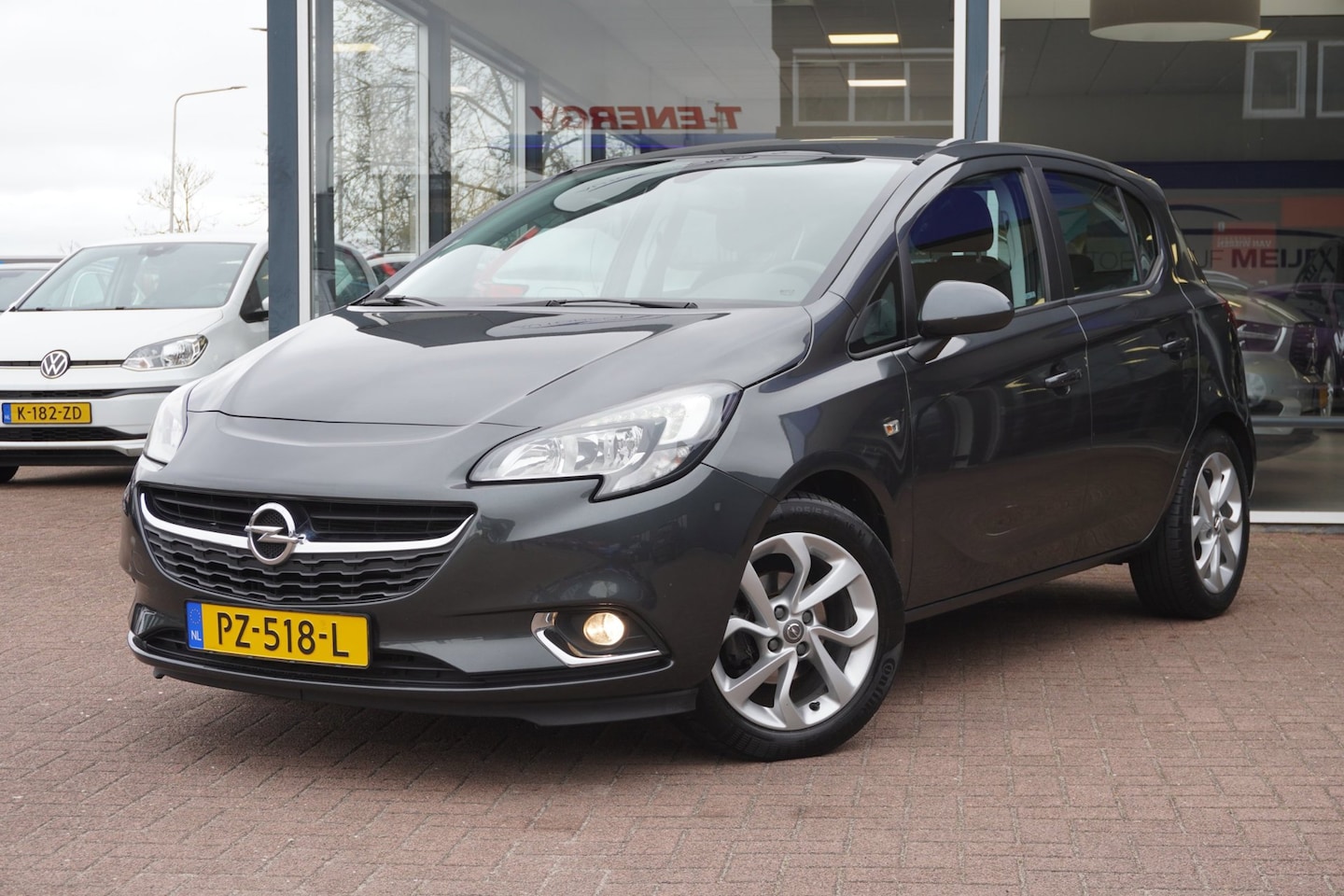 Opel Corsa - 1.4 Online Edition 5deurs | 108.000KM | Airco | Elek. Pakket | Vol opties | Inruil mogelij - AutoWereld.nl