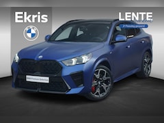 BMW X2 - sDrive20i 20'' | Panoramadak | Elektrisch verstelbare stoelen | Harman Kardon | Trekhaak |