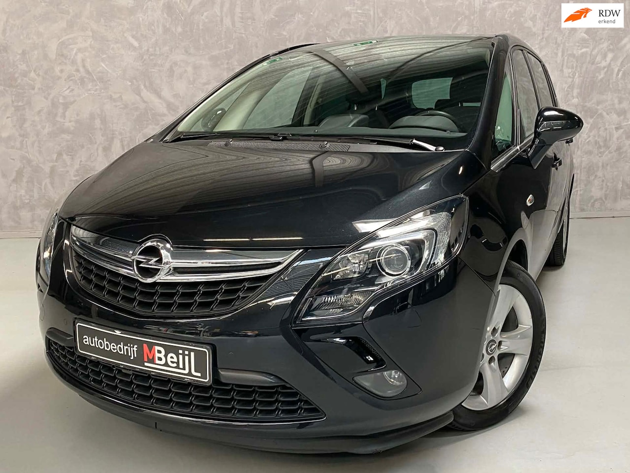 Opel Zafira Tourer - 1.4 Cosmo 7p. /Automaat /Navi /Pano /Parkeersensoren /Eerst eigenaar - AutoWereld.nl