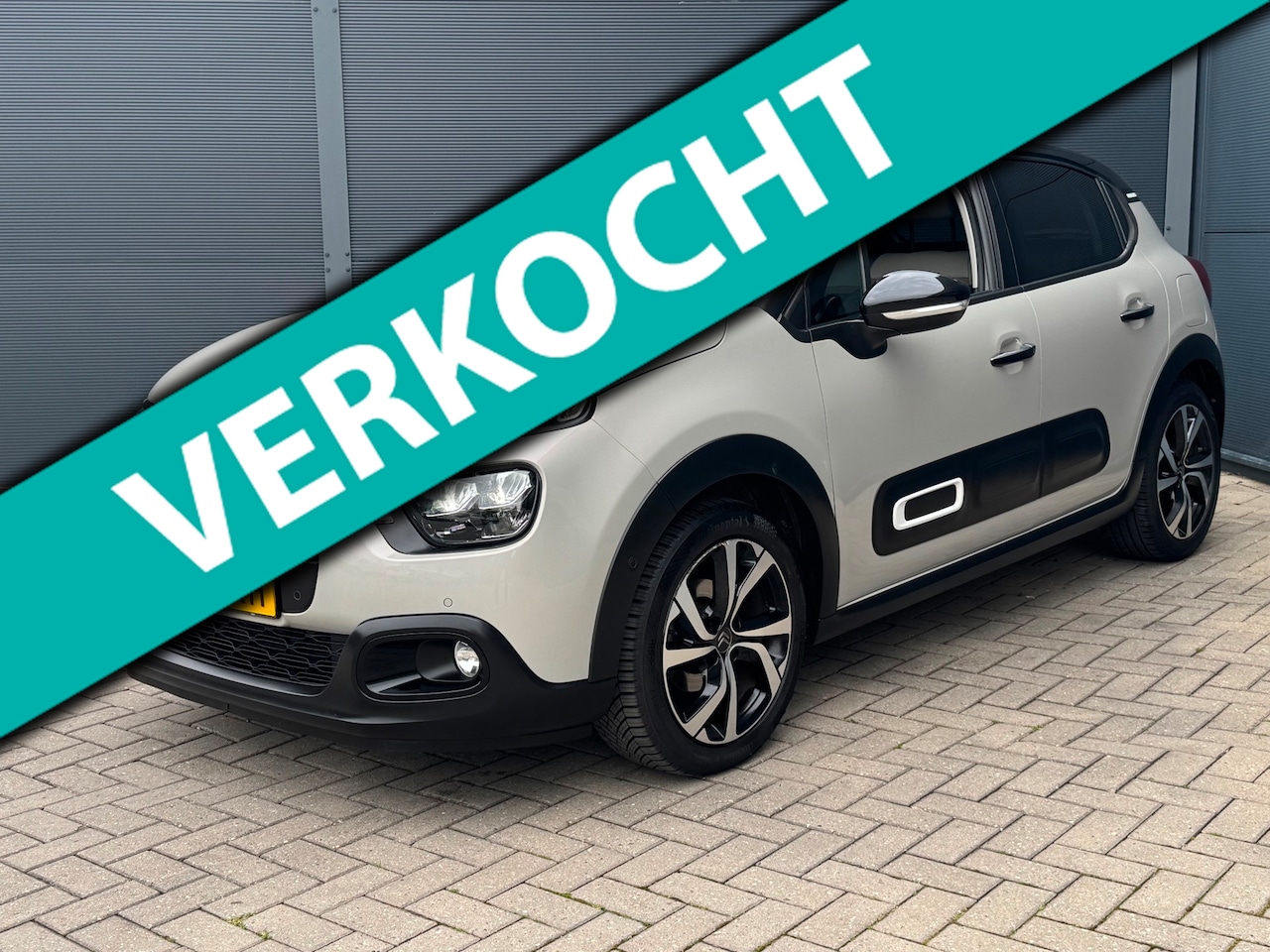 Citroën C3 - 1.2 PureTech / Automaat / Camera / Carplay / Trekhaak - AutoWereld.nl