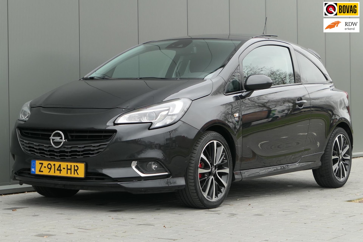 Opel Corsa - 1.4-16V OPC-line Cosmo Pano Clima Navi Stoelverwarming Stuurverwarming - AutoWereld.nl