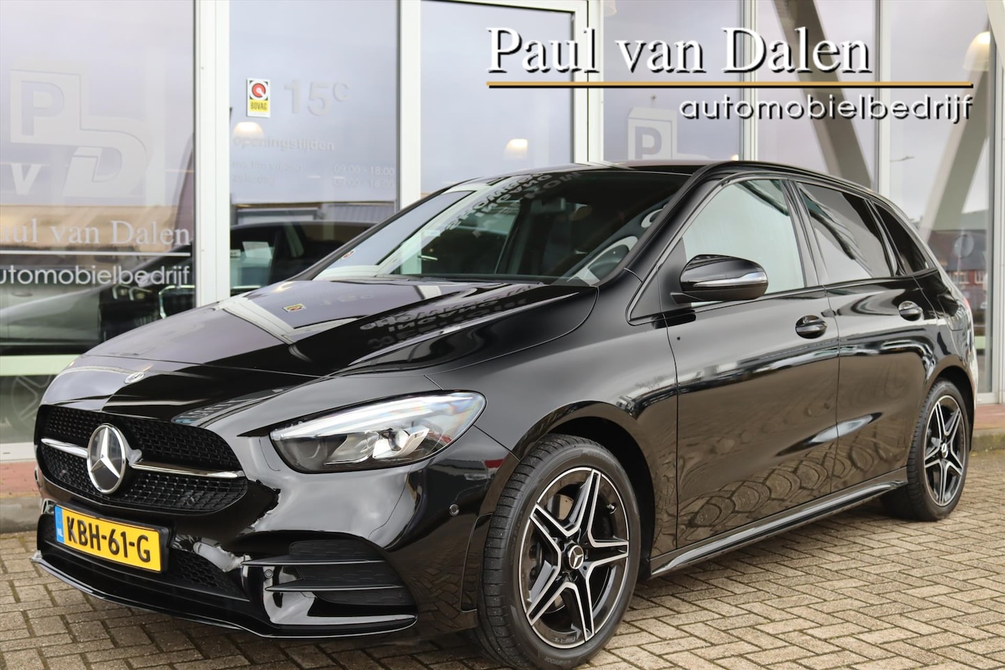 Mercedes-Benz B-klasse - B250e AUTOMAAT AMG NIGHT EDITION Navi | Sfeerverlichting | Stoelverw. | Half leer | Led | - AutoWereld.nl