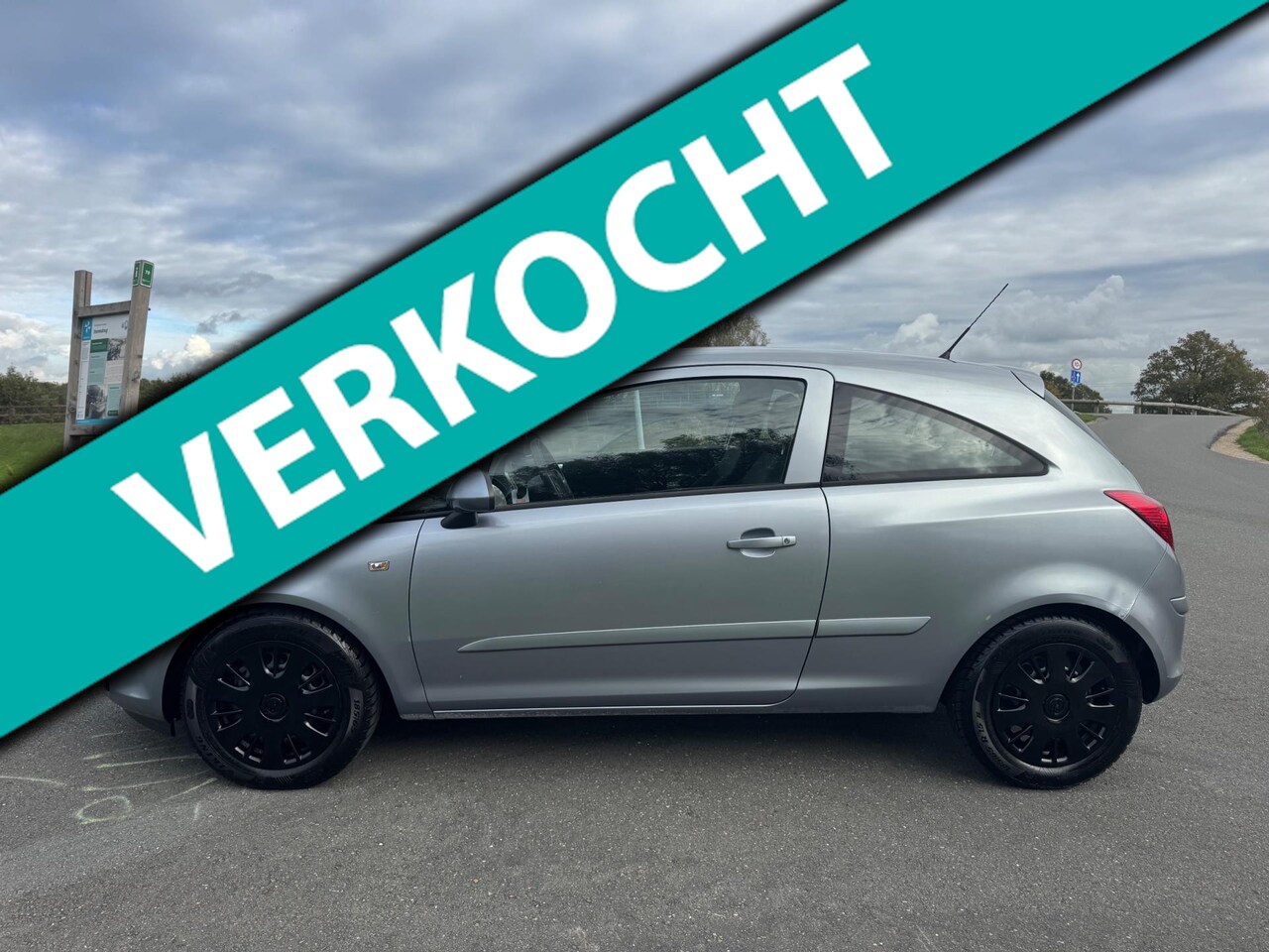 Opel Corsa - 1.2-16V Enjoy 1.2-16V Enjoy - AutoWereld.nl