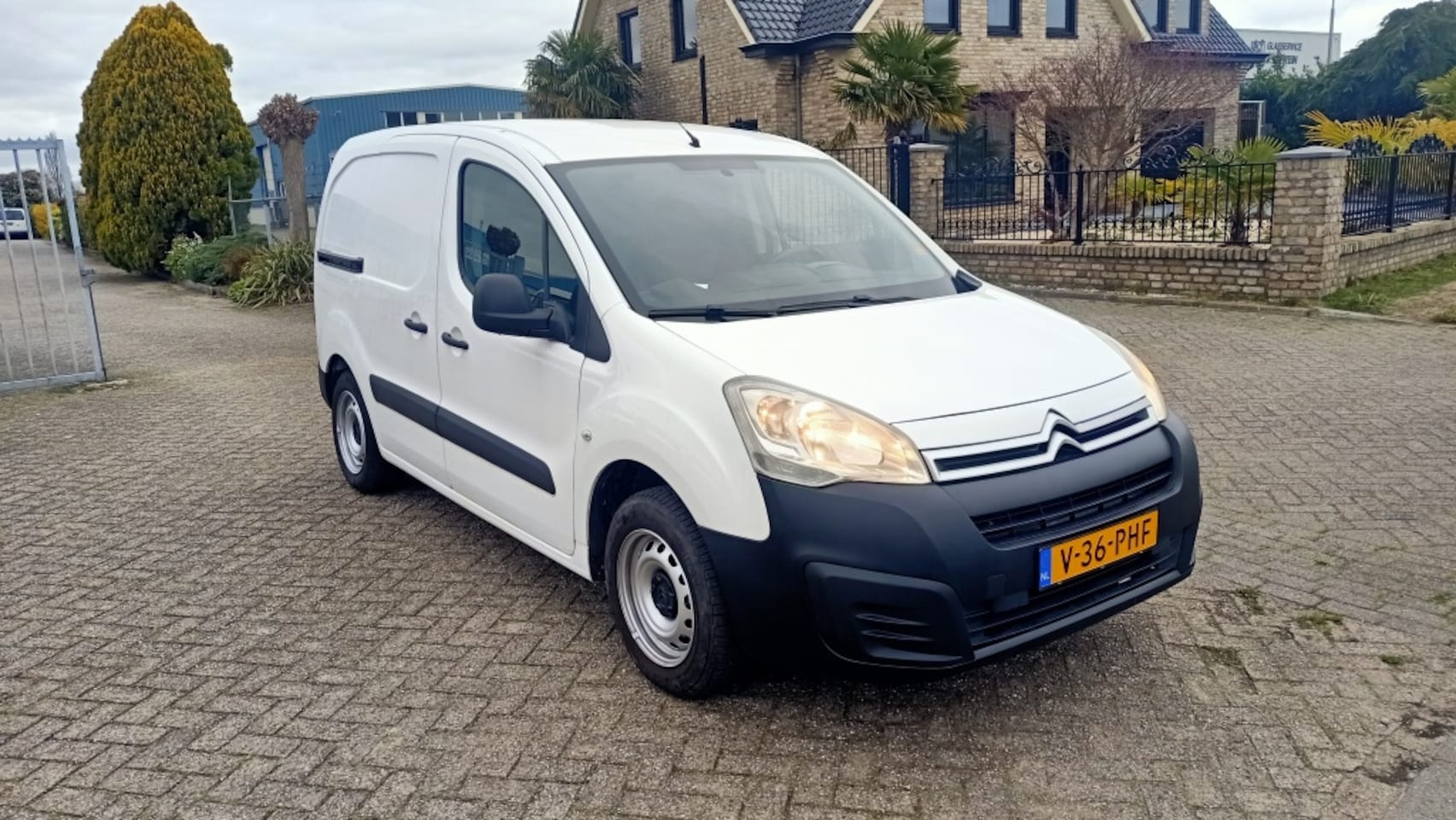 Citroën Berlingo - Bestelwagen - AutoWereld.nl