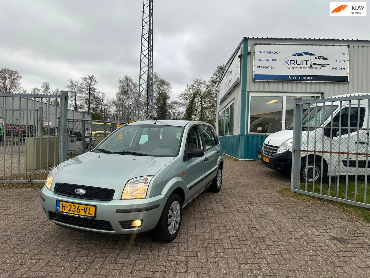 Ford Fusion - 1.6-16V Trend AIRCO! APK 04-2027! - AutoWereld.nl