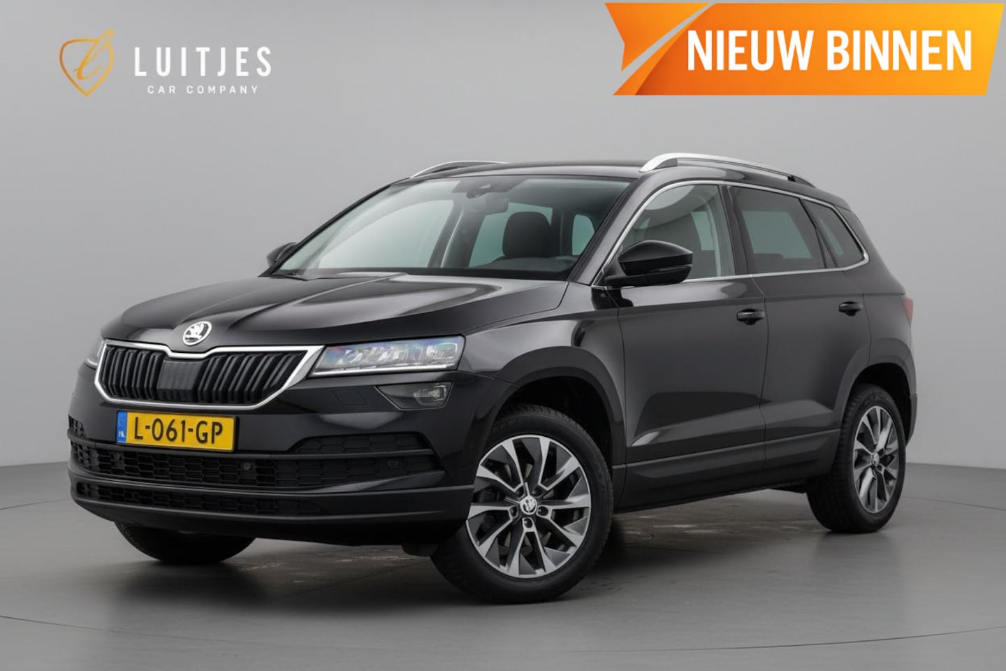 Skoda Karoq - 1.5 TSI ACT Sportline Pano-dak|Trekhaak|Camera|ACC|Carplay|Virtual-cockpit|Stoelverw.|Clim - AutoWereld.nl