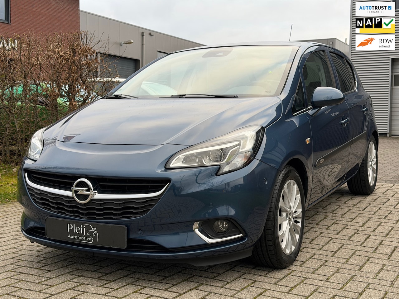 Opel Corsa - 1.4 Innovation |automaat|camera |carplay |schuifkanteldak - AutoWereld.nl