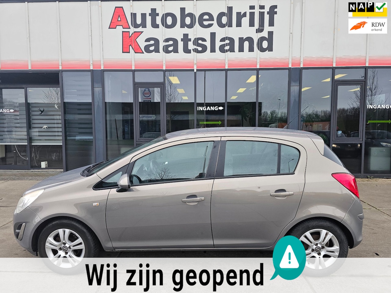 Opel Corsa - 1.4-16V Cosmo - Airco - NIEUWE APK - - AutoWereld.nl