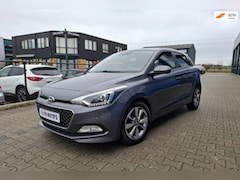 Hyundai i20 - 1.4 i comfort automaat/ airco/cruise control/Stoelverwarming
