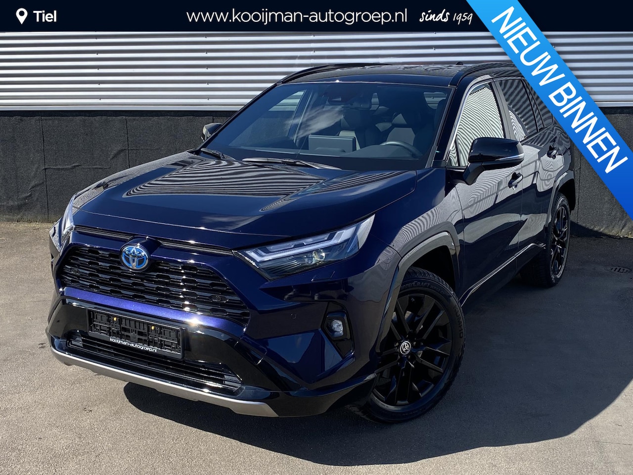 Toyota RAV4 - 2.5 Hybrid AWD Bi-tone edition Navigatie Apple CarPlay/Android Auto, parkeersensoren v&a, - AutoWereld.nl