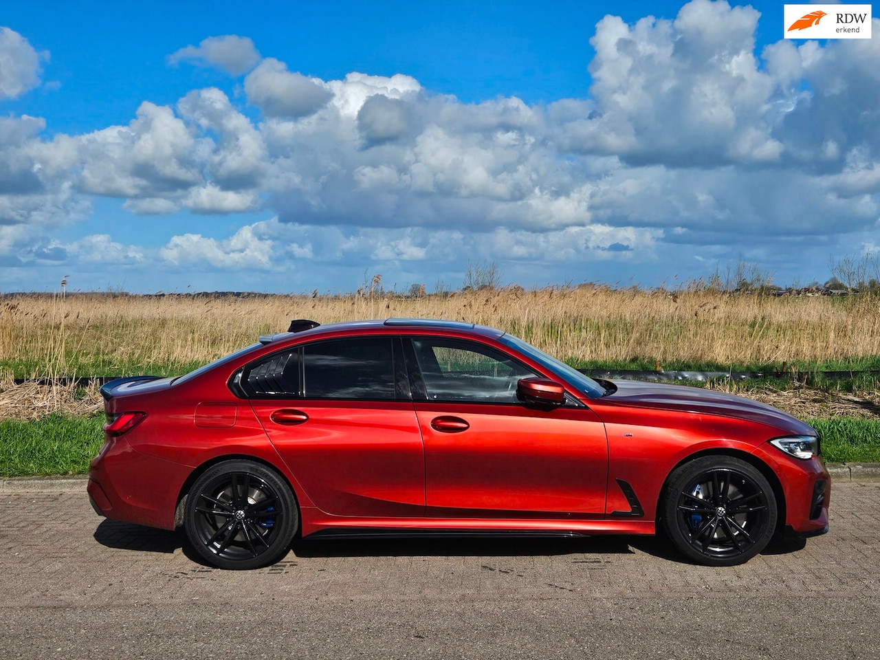 BMW 3-serie - 330e High Executive M3 19" (400 pk / 700Nm !!) - AutoWereld.nl