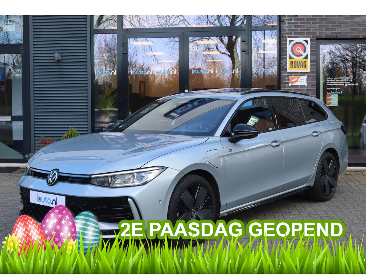 Volkswagen Passat Variant - 1.5 eHybrid 272PK R-Line Edition Black Style Leder/Pano/IQ.Light/360/Headup/HK/Navi Max/AC - AutoWereld.nl