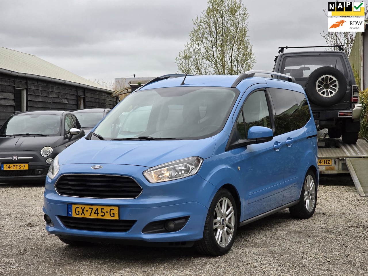 Ford Tourneo Courier - 1.0 Titanium Camera/NAP/Trekhaak/Cruise - AutoWereld.nl