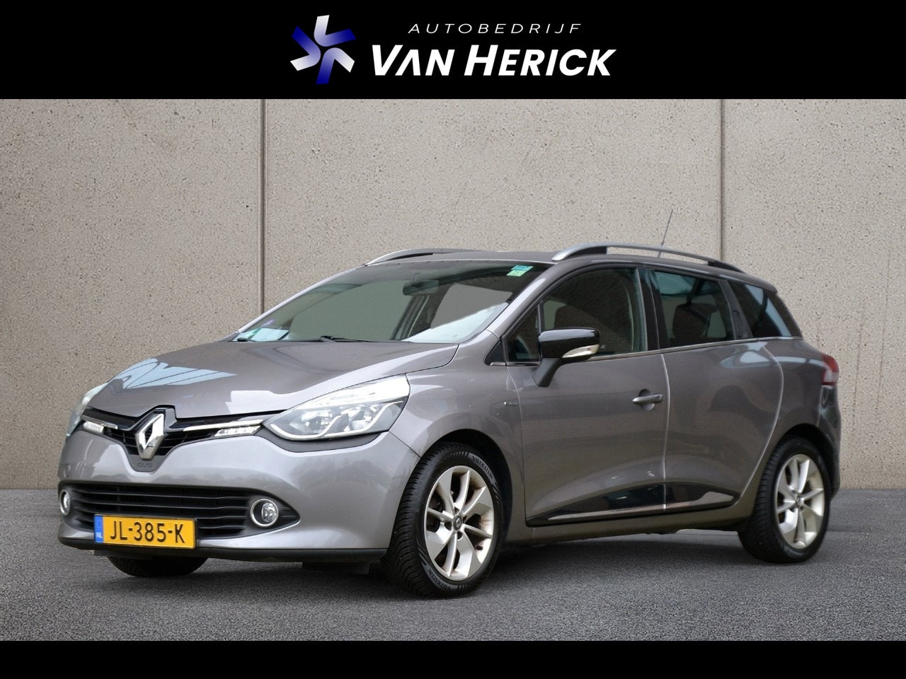 Renault Clio Estate - 0.9 TCe Limited | Navi | Clima | Trekhaak - AutoWereld.nl