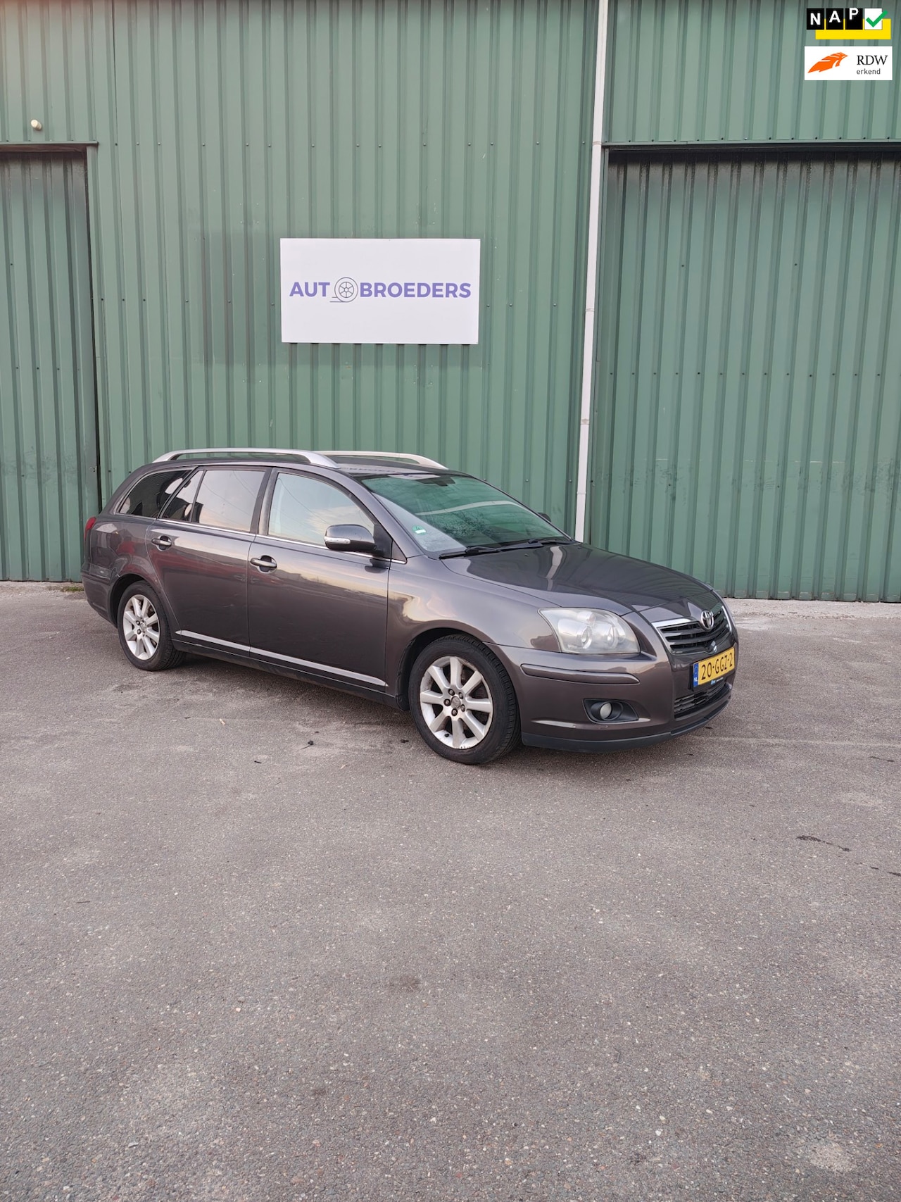 Toyota Avensis Wagon - 2.0 VVTi Luna AIRC0 - TREKHAAK - CRUISE CONTROL - AutoWereld.nl