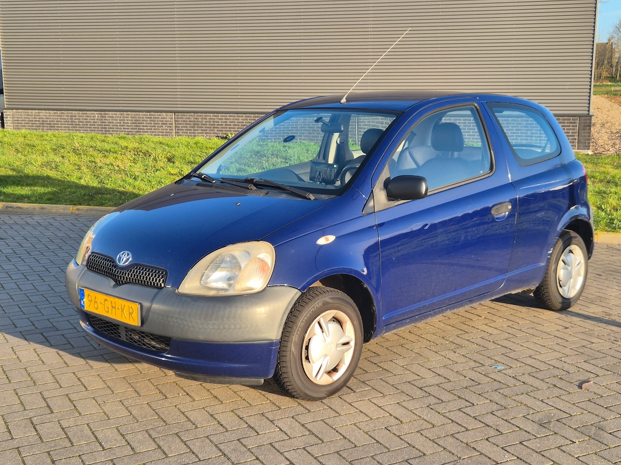 Toyota Yaris - 1.0-16V VVT-i - AutoWereld.nl