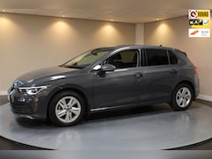 Volkswagen Golf - 1.0 TSI Life Business *Alcantara* Massage|Camera|IQ Drive|Sfeerverlichting