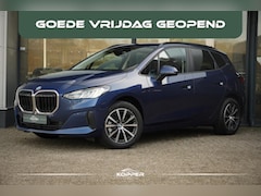 BMW 2-serie Active Tourer - 220i / Aut / Navi / Trekhaak Elektrisch / Incl BTW