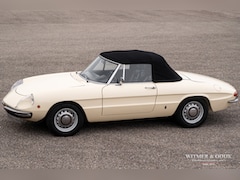 Alfa Romeo Spider - 1300 Junior Duetto