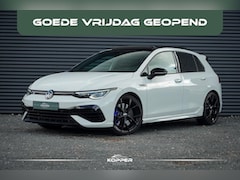 Volkswagen Golf - 2.0 TSI R 4Motion / Pano / Akrapovic / DCC / Stoelklima