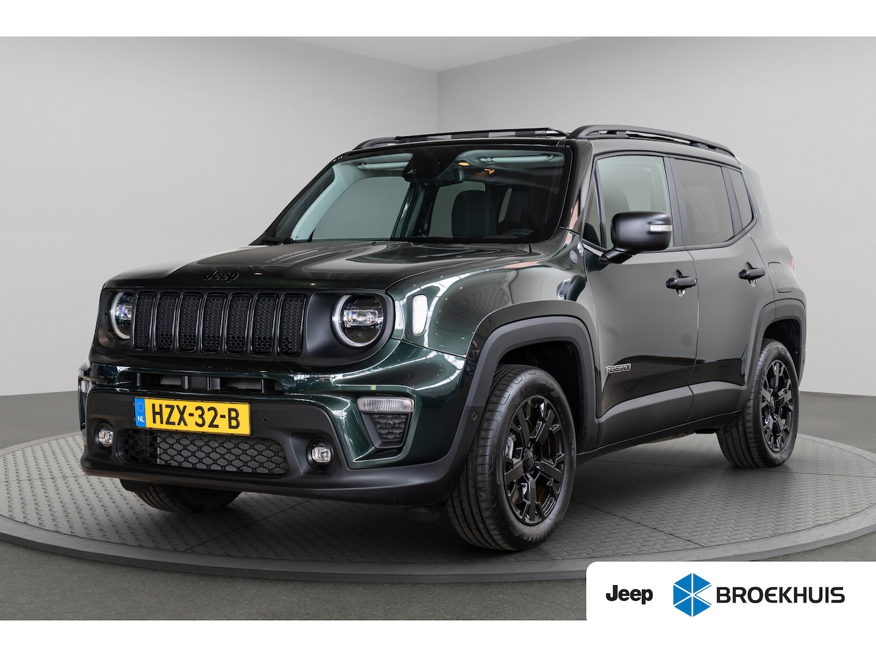 Jeep Renegade - 4xe 240 Plug-in Hybrid Electric The North Star | 8 Jaar Garantie | Schuif-Kanteldak | Navi - AutoWereld.nl