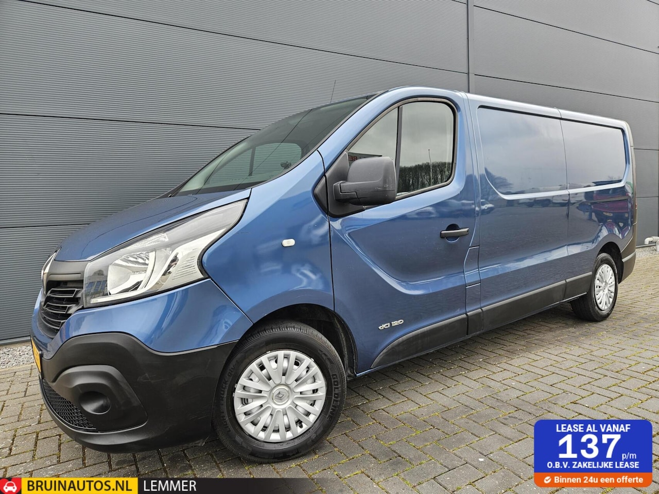 Renault Trafic - 1.6 dCi T29 L2H1 Airco Cruise Navi Trekhaak 120pk - AutoWereld.nl