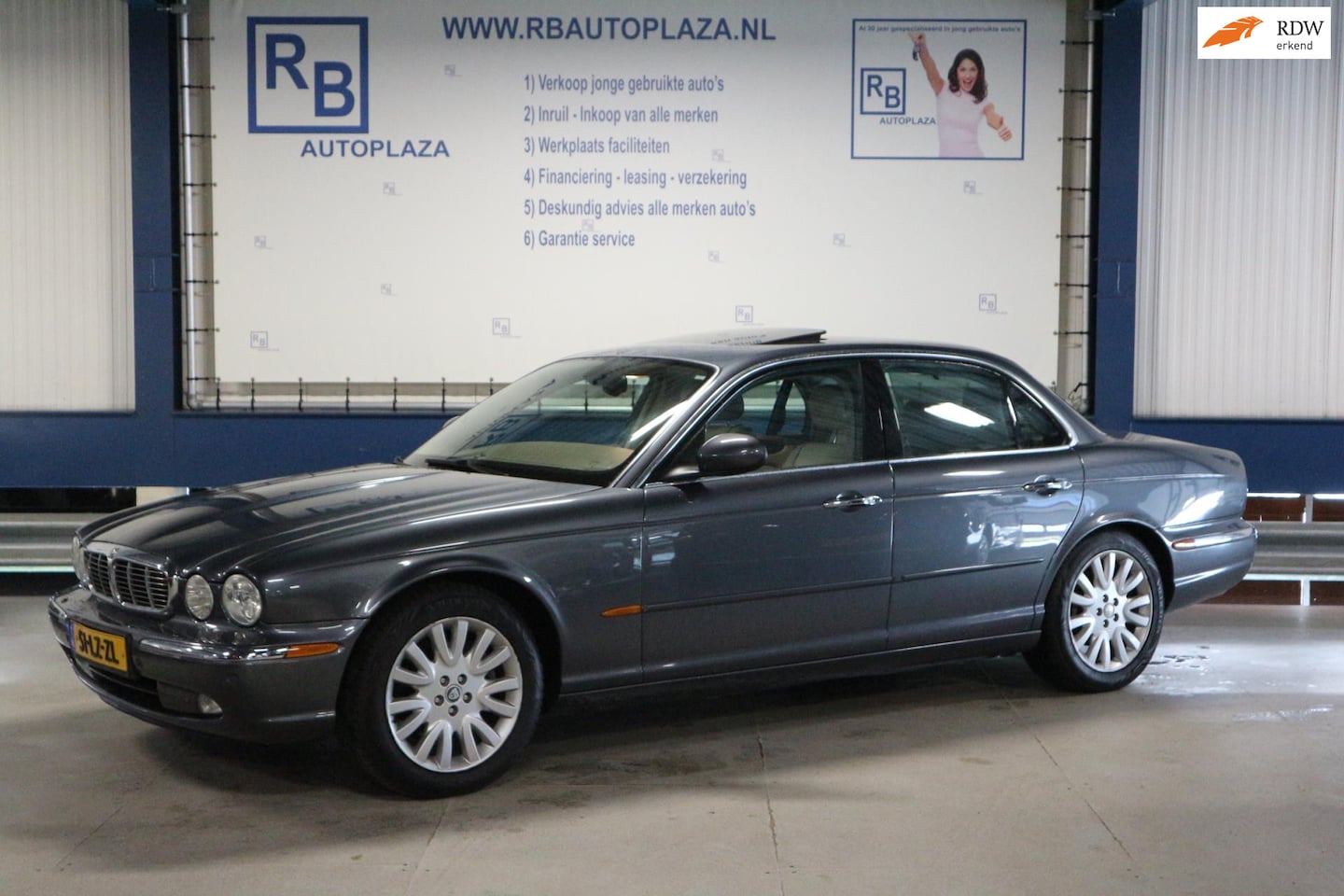 Jaguar XJ - 3.5 V8 Executive / LEES TEKST ! ! ! - AutoWereld.nl