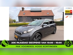 Kia Niro - 1.6 GDi Hybrid DynamicPlusLine Camera Leer Navigatie Trekhaak Lm Velgen