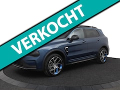 Lynk & Co 01 - 1.5 HYBRIDE|360 CAM|PANORAMA|BLIS|ACC|ZWARTE HEMEL