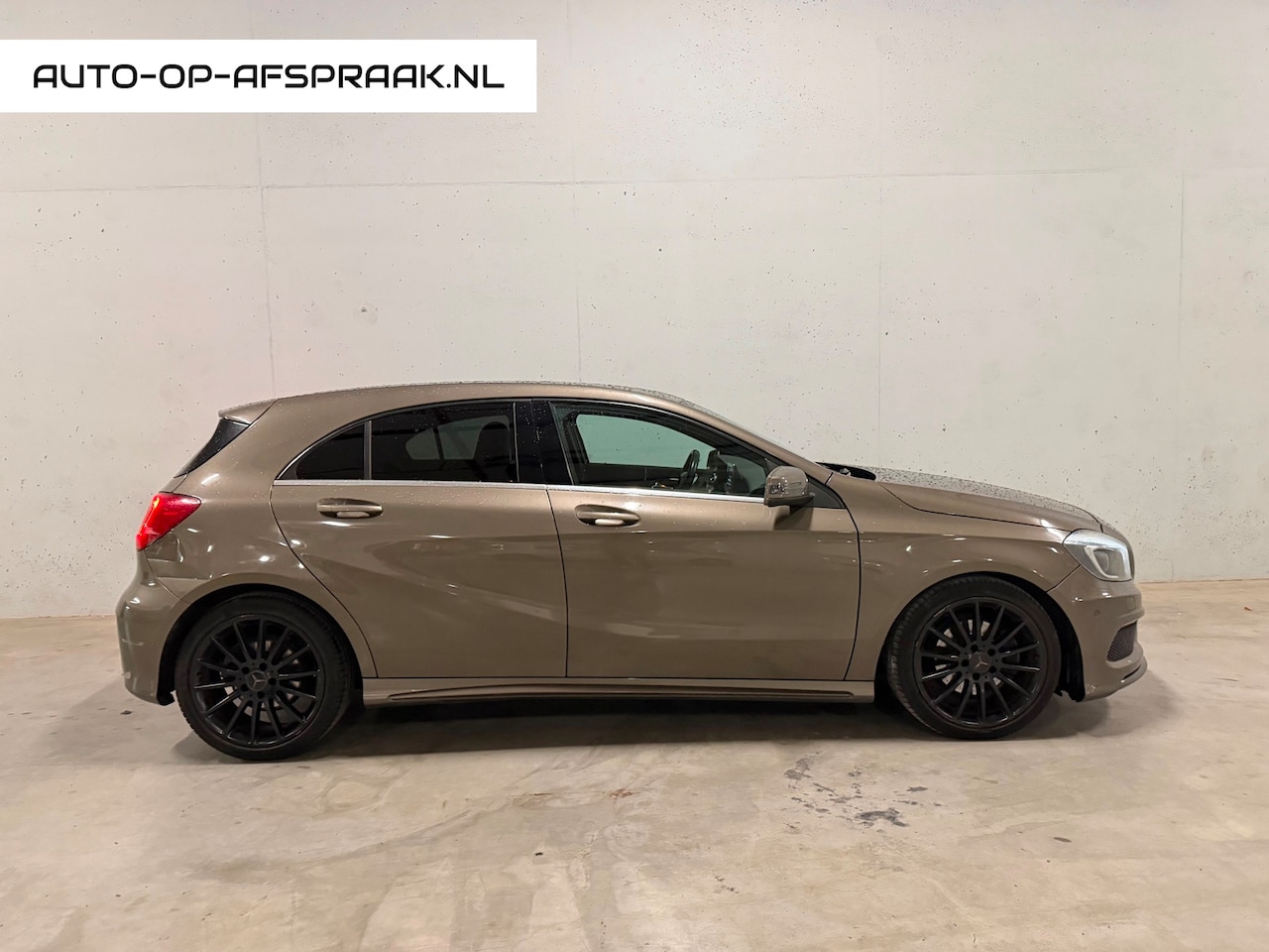 Mercedes-Benz A-klasse - 180 AMG Navi Cruise PDC - AutoWereld.nl